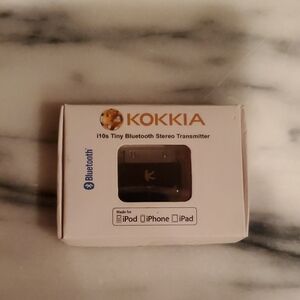 Black i10s Bluetooth Stereo Transmitter